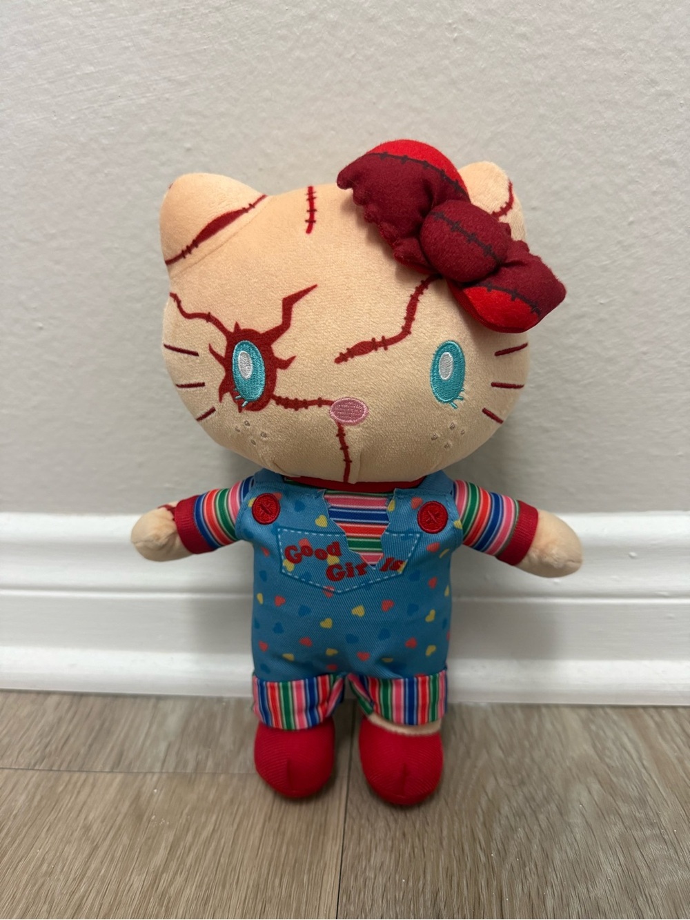 Universal Studios Halloween Horror Nights 2024 Hello Kitty Chucky Plush NEW